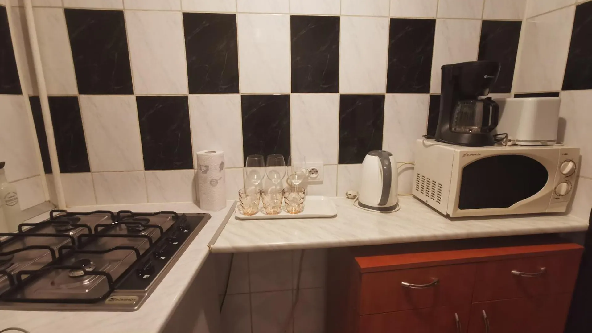 Black And White Apartments 부쿠레슈티