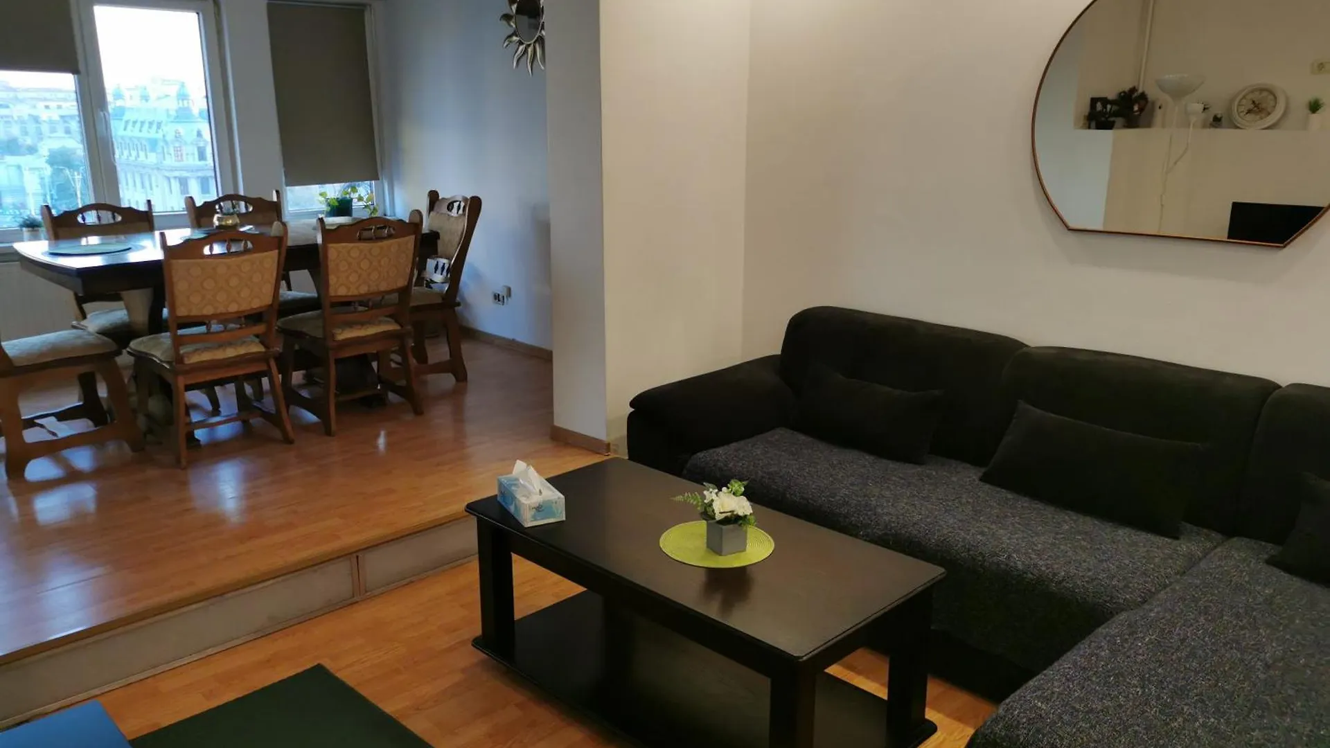 Black And White Apartments 부쿠레슈티 0*,  루마니아